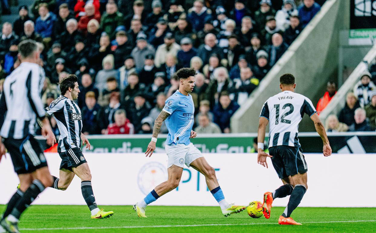 关于纽卡斯尔迎西甲关键赛，冲刺阶段更衣室发声，引发热议，年轻球员得到机会的信息九游体育官网