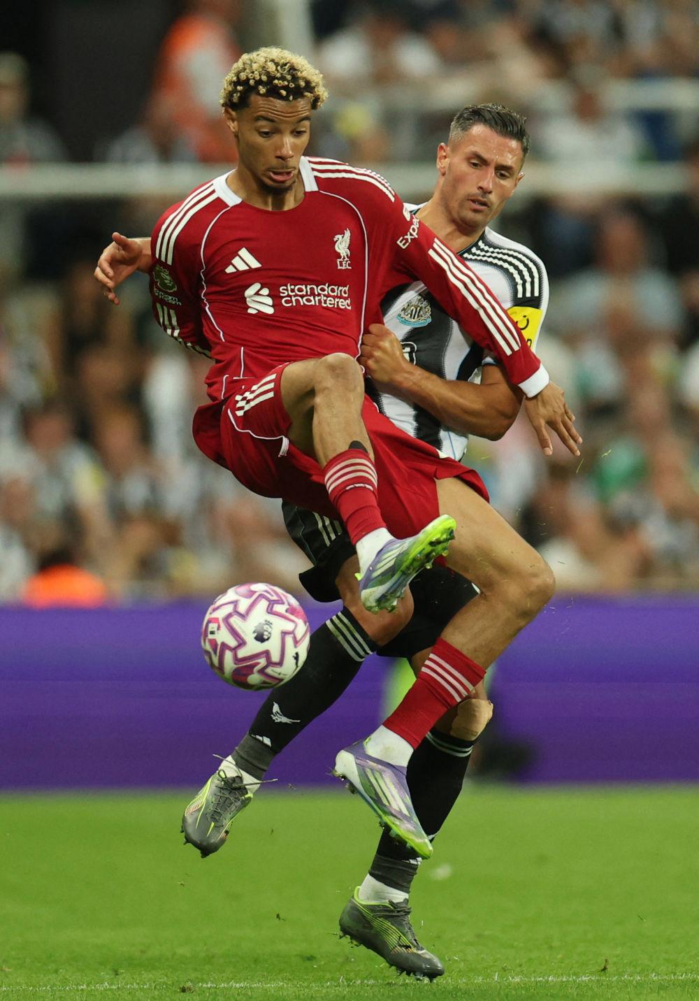 今晚利物浦主帅复盘姆巴佩在FPX比赛中问鼎冠军，媒体一致点评：莱比锡今晚绝杀压哨的简单介绍九游体育官网